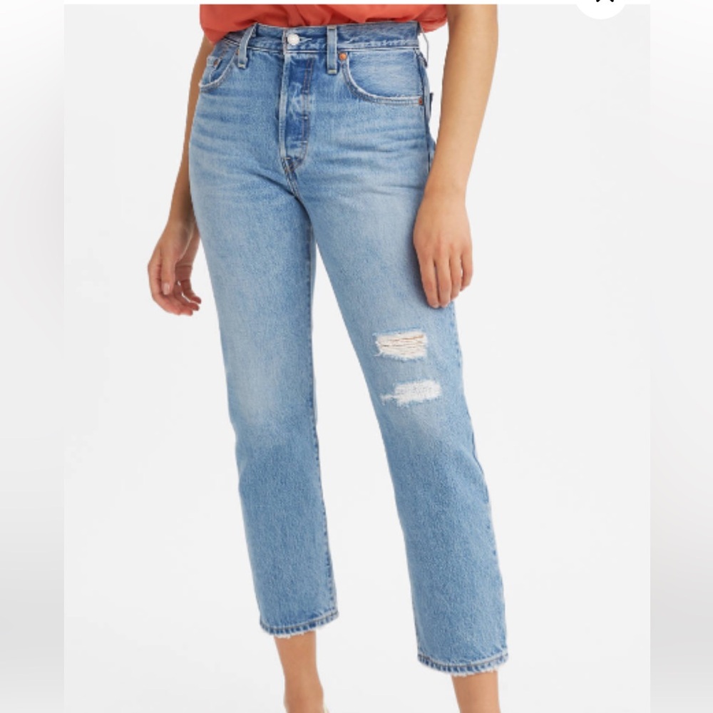 Levi’s 501 Crop jean
